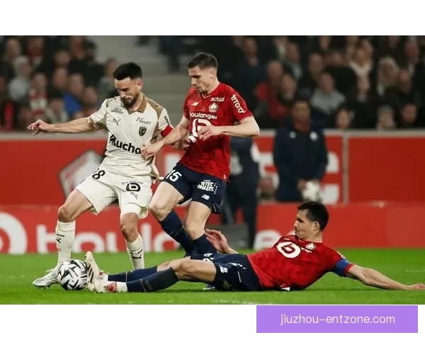 里尔3-0朗斯帕尔多传射哈拉尔德松费利克斯科雷亚进球助胜