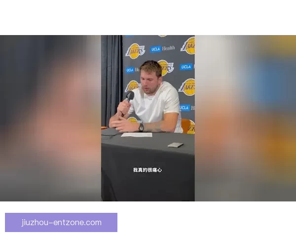 东契奇唇语还原骂战细节 当场怒怼比塔泽涉及家人言辞